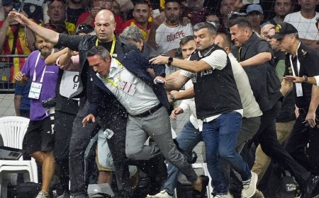 Olaylı Göztepe-Fenerbahçe maçı: 2 polis müdürü görevden alındı